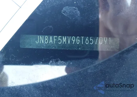 2016 Nissan Juke S z USA, uszkodzony, nr VIN JN8AF5MV9GT657091